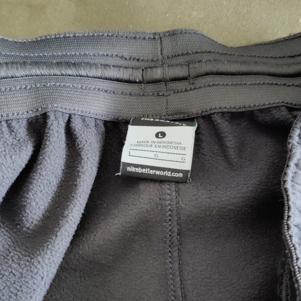 Never worn - Picture 2 of 3